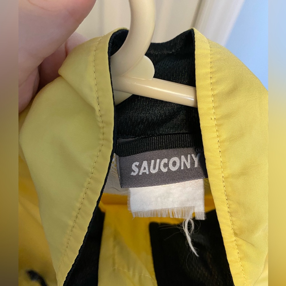 Saucony Running Jacket - Picture 8 of 8